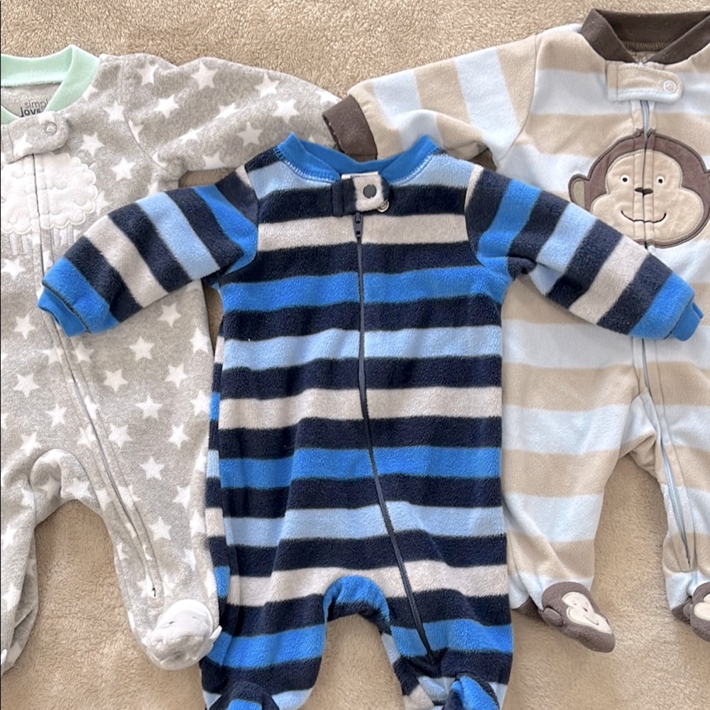 Fleece footie pajama bundle